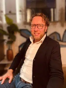 employee photograph